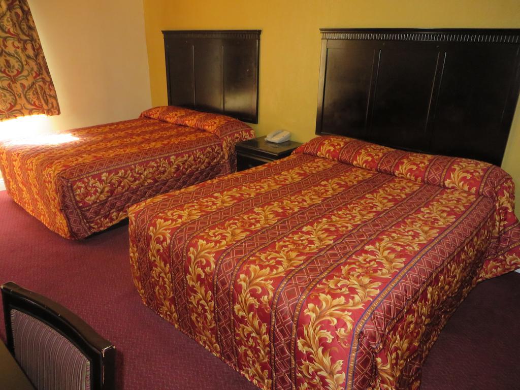 New Bay Motel Los Angeles Room photo